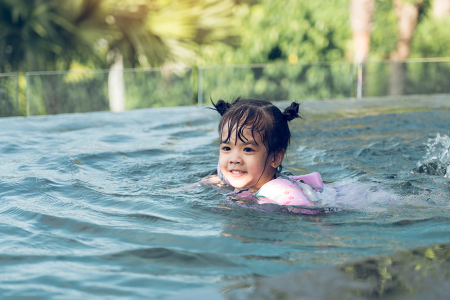 From Pools to Playtime: How to Pick the Right Baby Swim Class